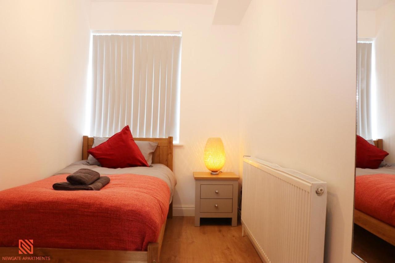 Modern Newgate Apartments - Kingsbury Underground, All Local Amenities On Your Doorstep Harrow Exterior photo